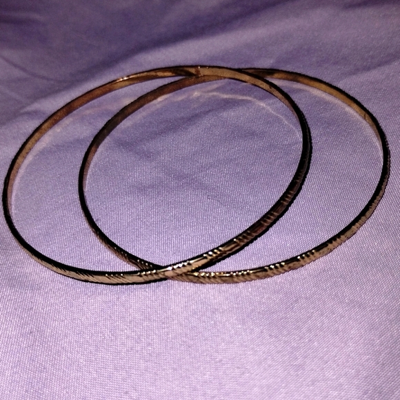 Jewelry - Set of 2 Gold-Tone Bangle Bracelet